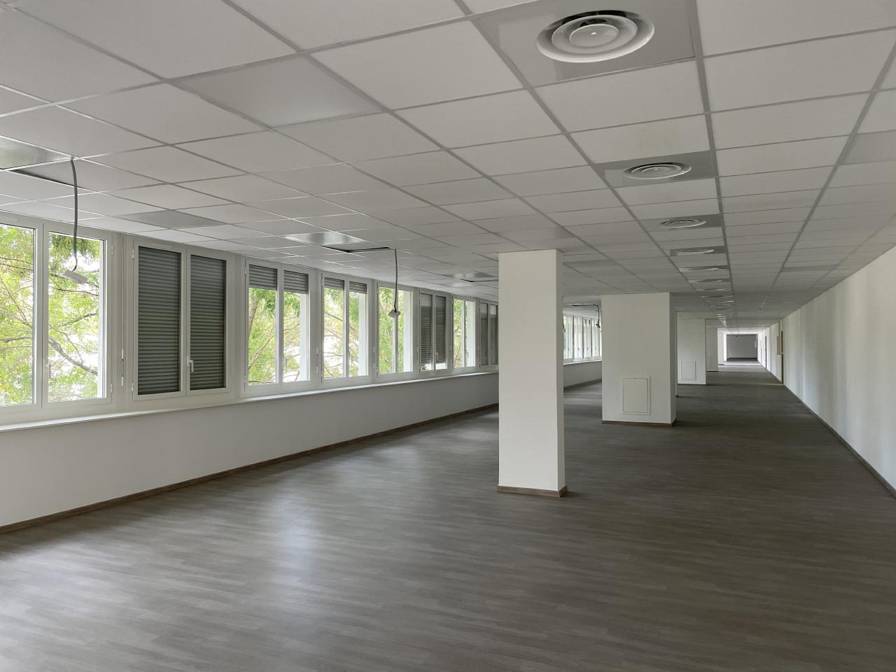 Bureau Marseille 633m² Location bureau Marseille Bouches-du-Rhône OLBUR2114821 9